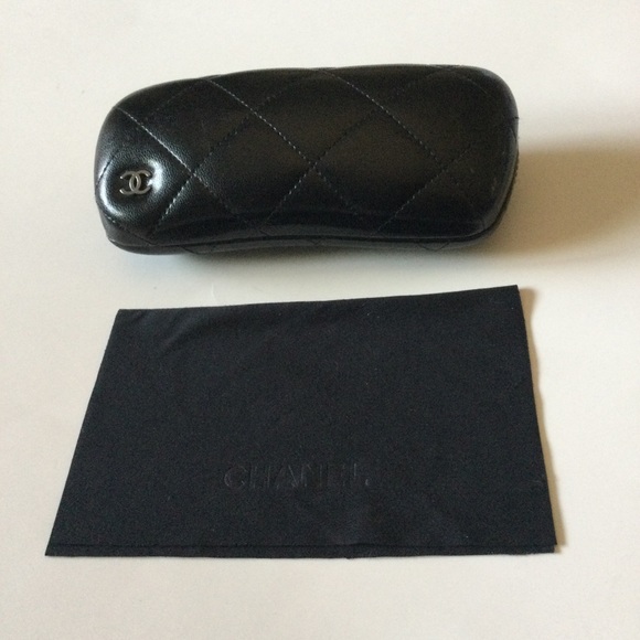 CHANEL Accessories Chanel Black Quilted Leather Sunglasses Case